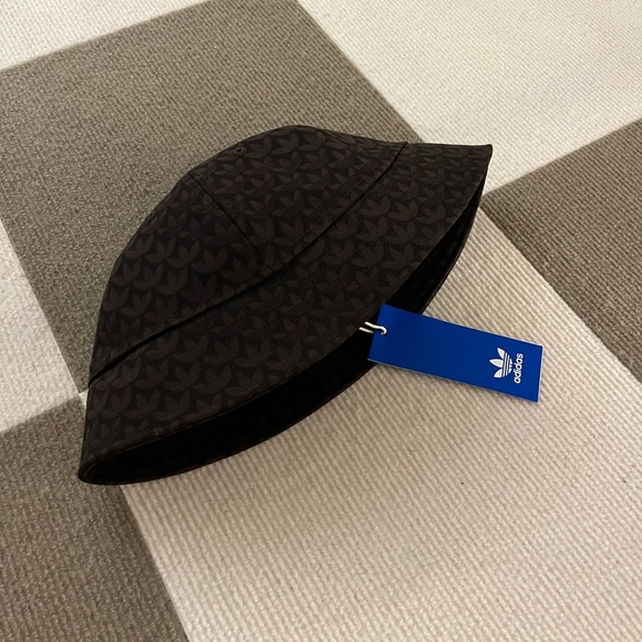 ADIDAS Originals Monogram Trefoil Bucket Hat Cap Dark Brown JD0973 OSFM NEW - Picture 5 of 6
